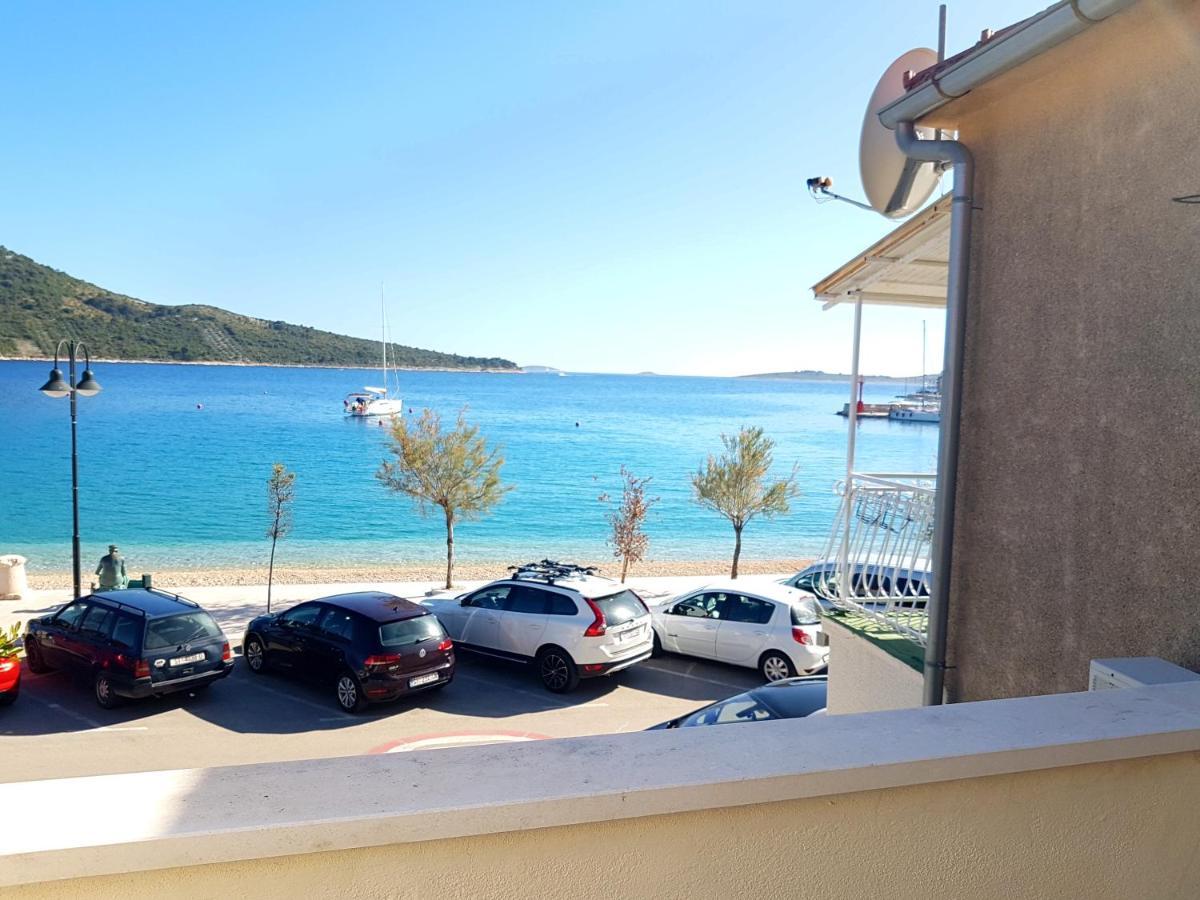 Apartmani Smoljic Primošten Eksteriør billede